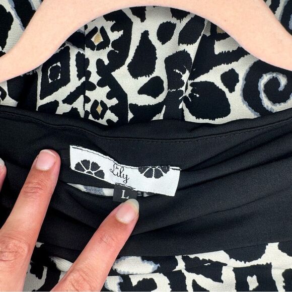 Lily Abstract Print Quarter Sleeve Shift Dress Size Large - Picture 3 of 3